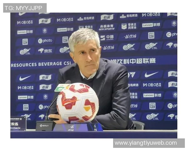 国安代理主帅谈与塞蒂恩的分歧强调兼听则明的重要性 国安代理主帅谈与塞蒂恩的分歧强调兼听则明的重要性