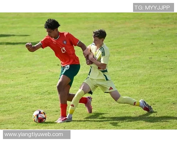 C罗父子同场竞技双双进球迷你罗为U16建功父亲再创辉煌 C罗父子同场竞技双双进球迷你罗为U16建功父亲再创辉煌