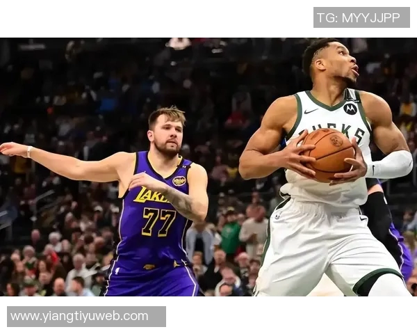 湖人全场失误频频东詹里合计17次东契奇独自9次表现堪忧 湖人全场失误频频东詹里合计17次东契奇独自9次表现堪忧