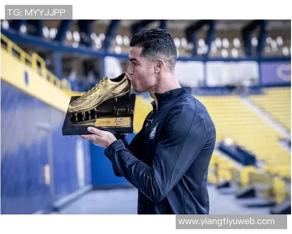 C罗左路内切世界波惊艳全场荣获沙特联赛最佳进球奖