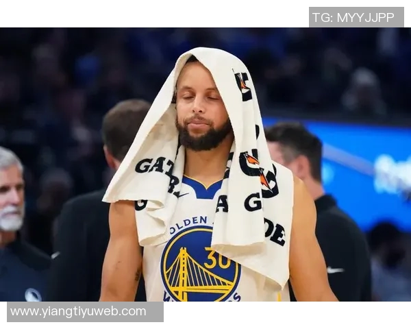 科尔谈老将出场时间难题称将在季前赛中尝试多种阵容组合