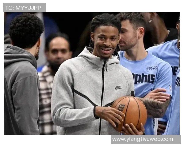 莫兰特与克莱场边对话曝光引热议你现在就是个废物的真相揭秘